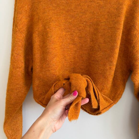 Aritizia Wilfred Lorin Alpaca Wool Turtleneck Tie-Waist Pullover Sweater Orange - Picture 9 of 9